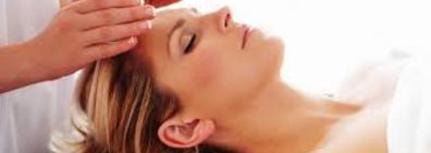 Reiki healing session